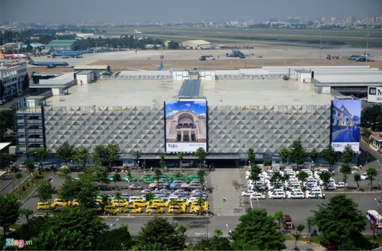 NHÀ ĐỂ XE GA QUỐC NỘI – CẢNG HÀNG KHÔNG QUỐC TẾ TÂN SƠN NHẤT
